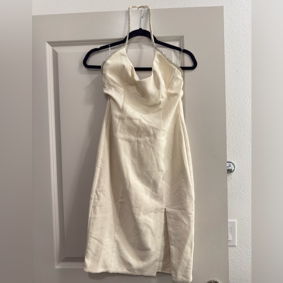 SOLD - NWT Oh Polly Cream Dress - Picture 6 of 6
